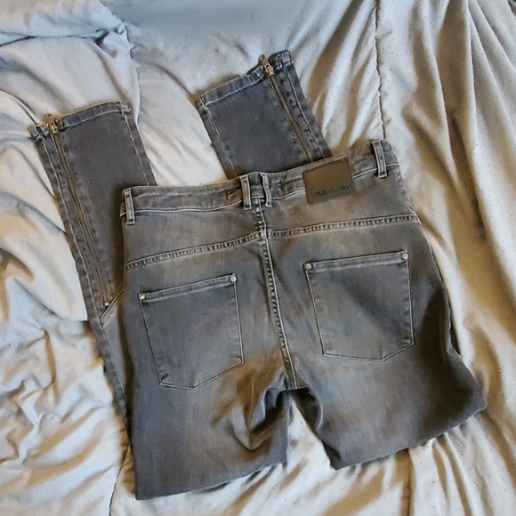 Nikitadenim Mens Black & Charcoal Gray Jeans - Picture 6 of 9